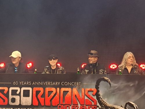 10 scorpions 05