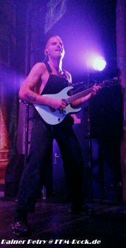 09 rosesofthieves metz 02